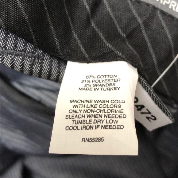 Navy Express Pinstripe Editor Crop Pant, Size 6 - Picture 7 of 7